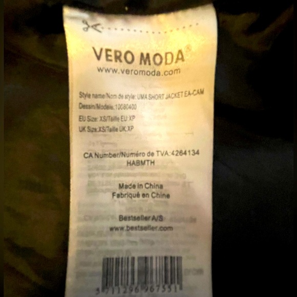 Vero Moda Wool Blend Felt Pea Coat Short Black Jacket. Gently Used. Size XS - Picture 5 of 5